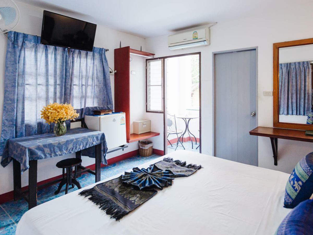 Rendezvous Oldtown Chiangmai Hotel Chiang Mai Bagian luar foto