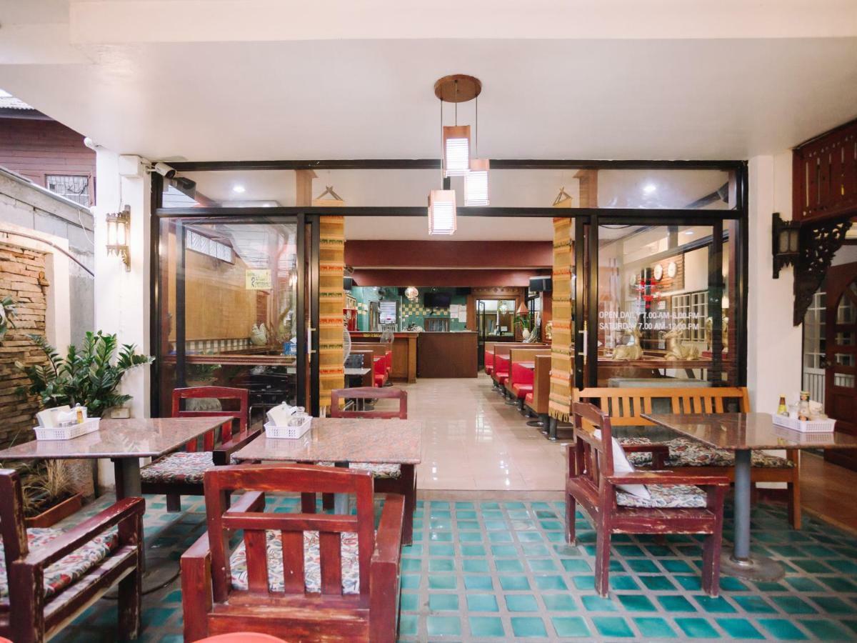 Rendezvous Oldtown Chiangmai Hotel Chiang Mai Bagian luar foto